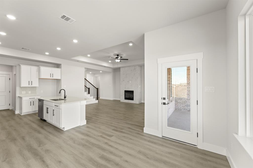 214 Saddletree Drive Property Photo 11