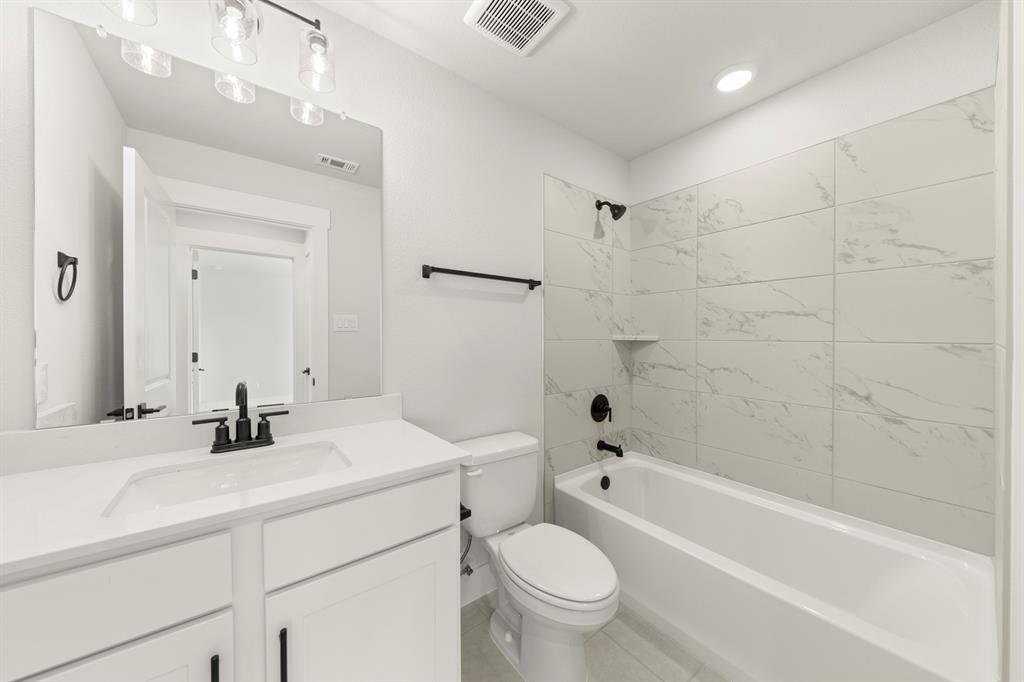 214 Saddletree Drive Property Photo 22