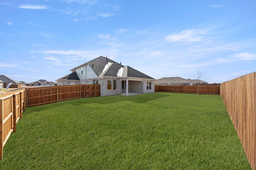 214 Saddletree Drive Property Photo 27
