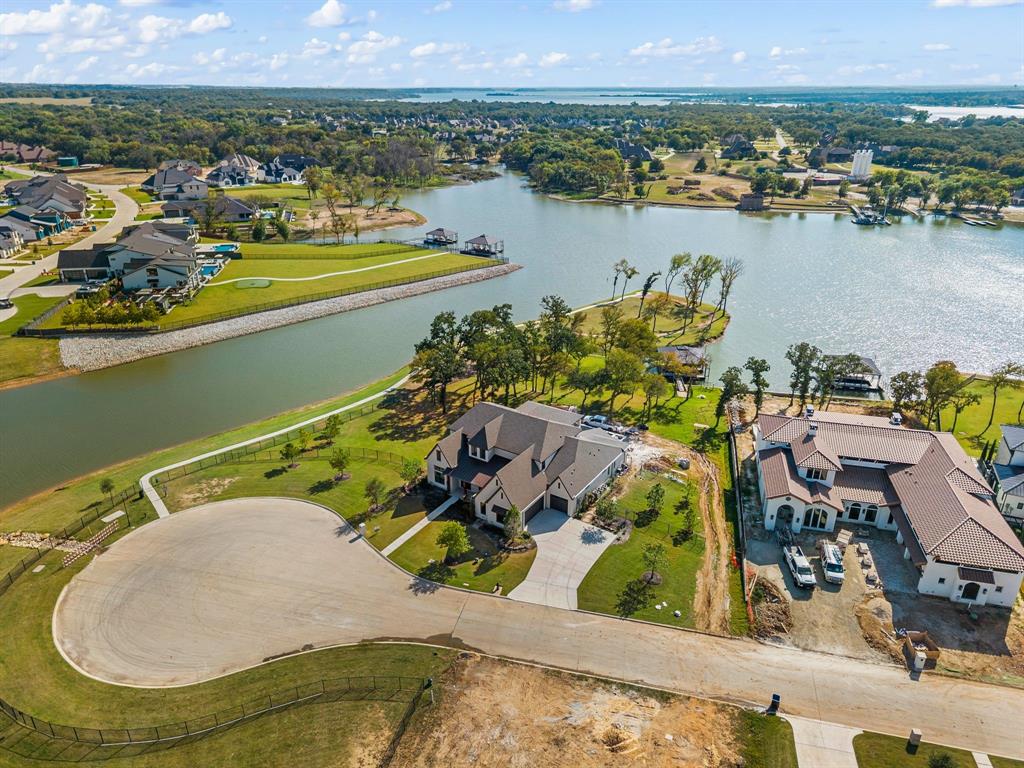 7061 The Resort Drive Property Photo 2