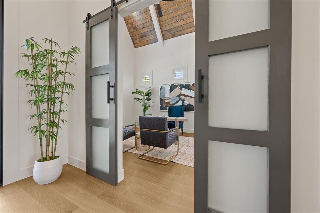 7061 The Resort Drive Property Photo 8