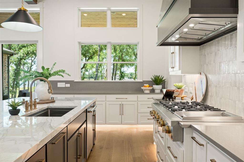 7061 The Resort Drive Property Photo 20