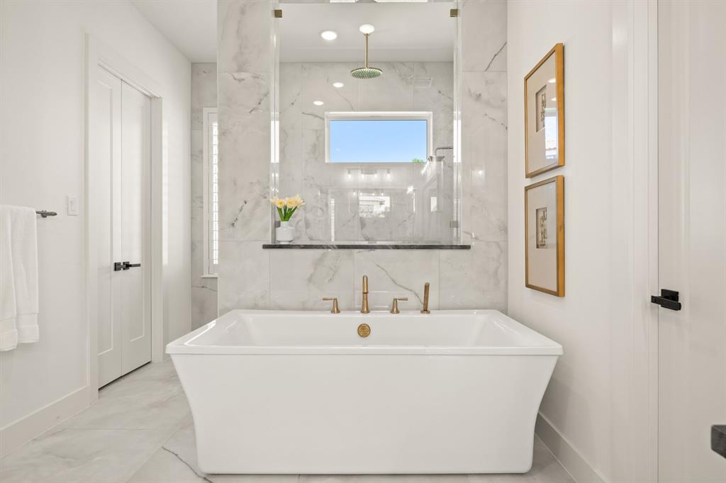 7061 The Resort Drive Property Photo 27