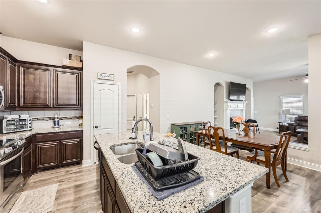 4200 Snowberry Lane Property Photo 12