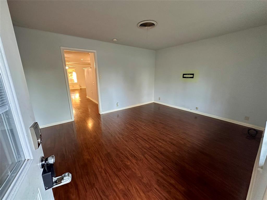 107 N Arkansas Street Property Photo 2