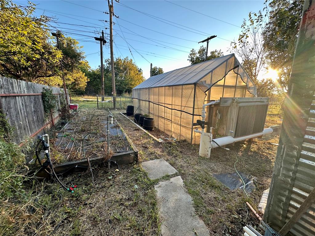 107 N Arkansas Street Property Photo 19