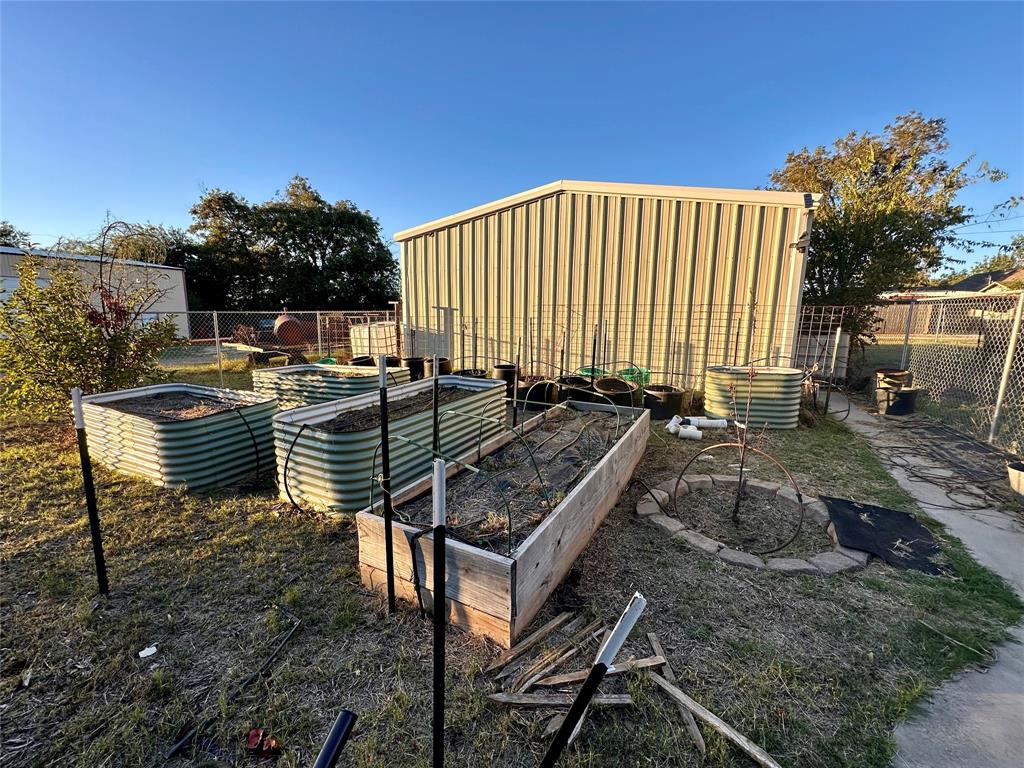 107 N Arkansas Street Property Photo 20