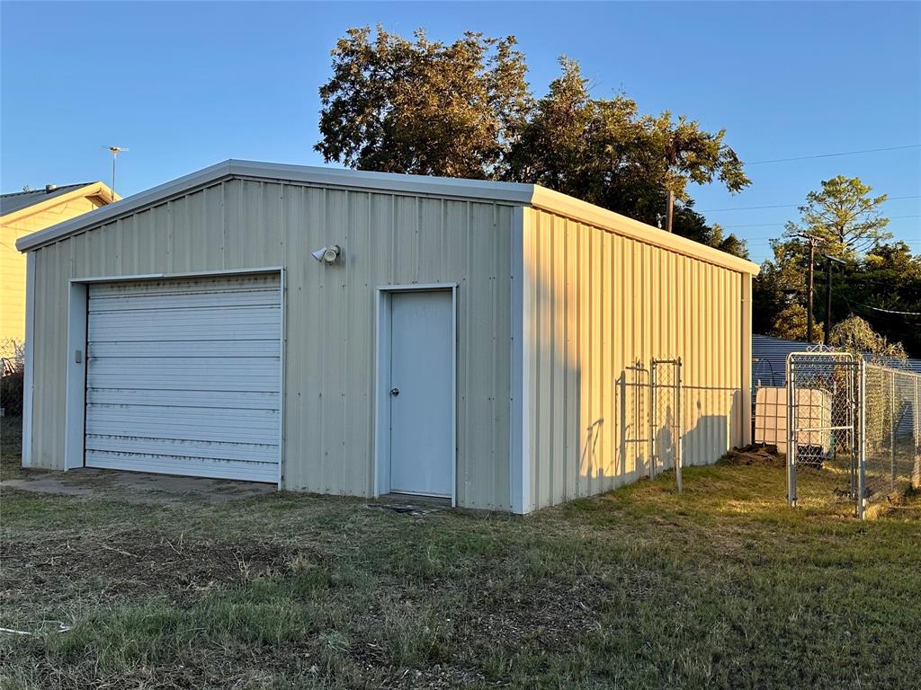 107 N Arkansas Street Property Photo 21