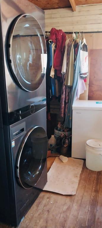 2422 S Ewing Avenue Property Photo 6