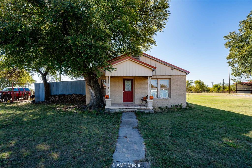 507 E Chestnut Property Photo 2
