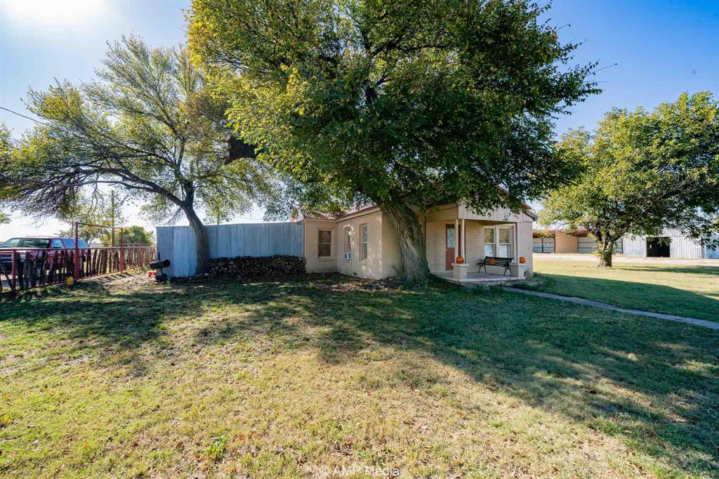 507 E Chestnut Property Photo 4