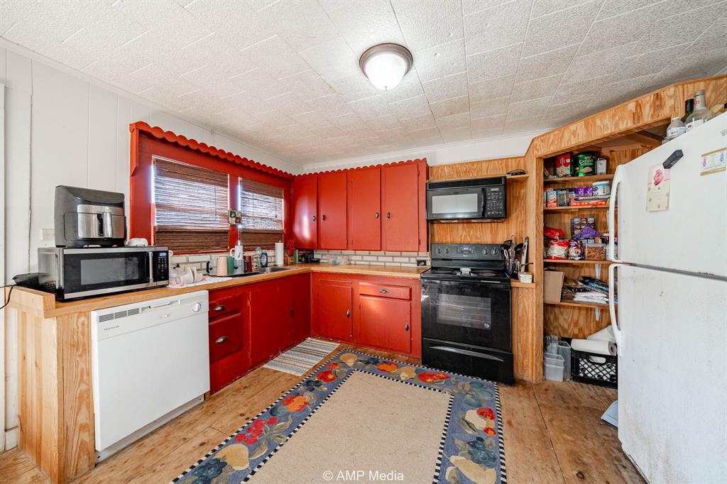507 E Chestnut Property Photo 10