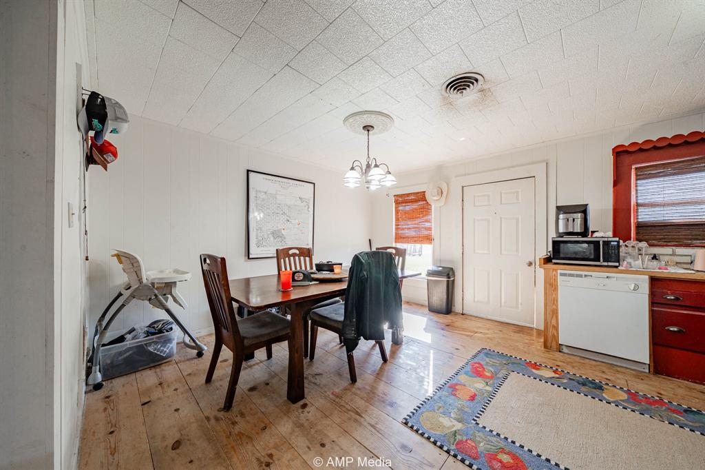 507 E Chestnut Property Photo 12