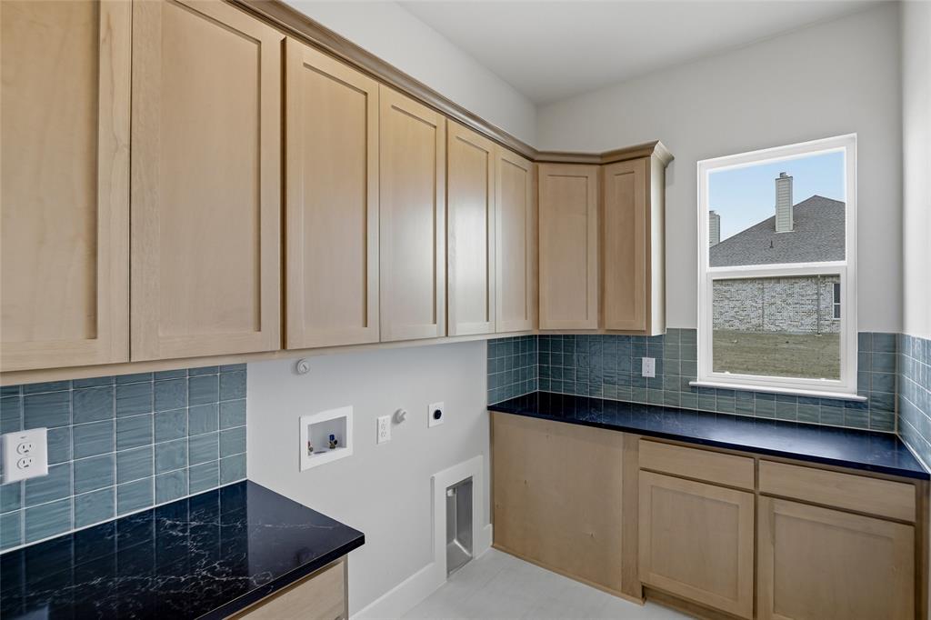 812 Valley Ridge Road Property Photo 24