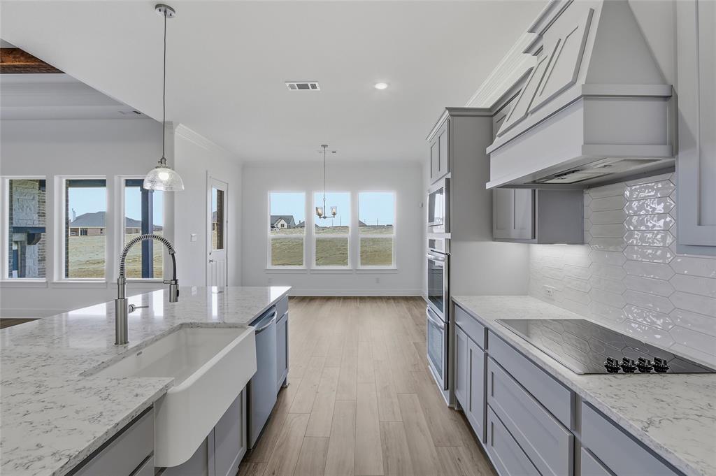 808 Valley Ridge Road Property Photo 12