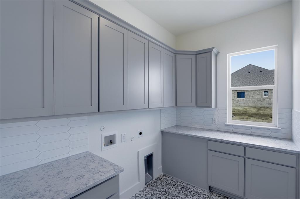 808 Valley Ridge Road Property Photo 18