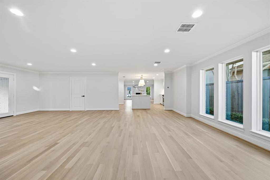 4728 Harley Avenue Property Photo 8