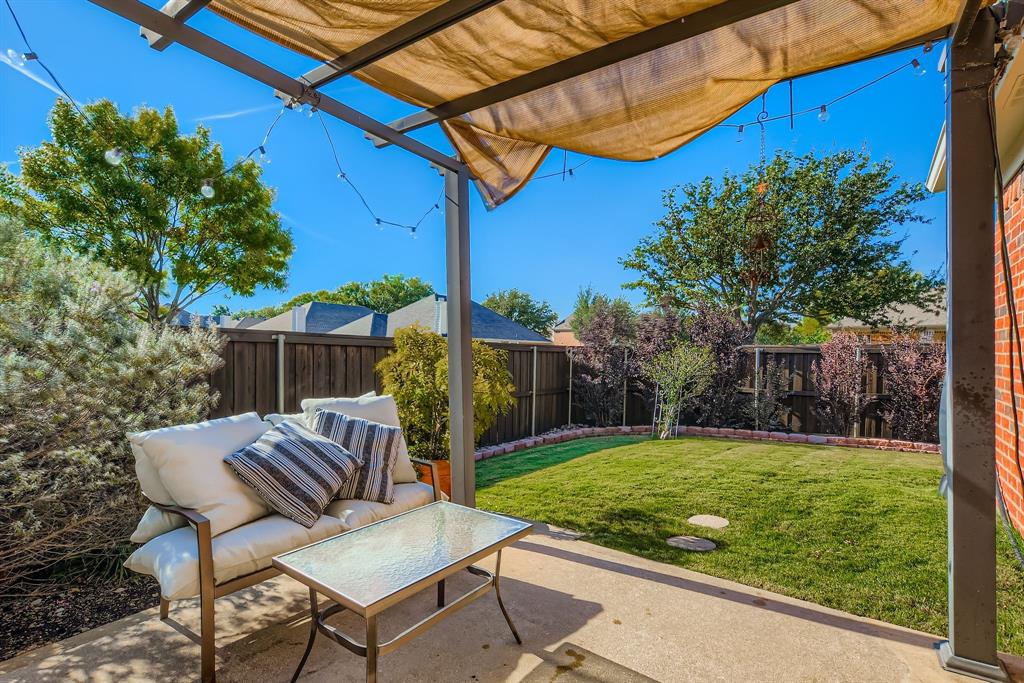 12407 Hawk Creek Drive Property Photo 27