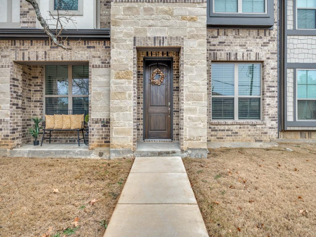 4226 Swinley Forest Drive Property Photo 1