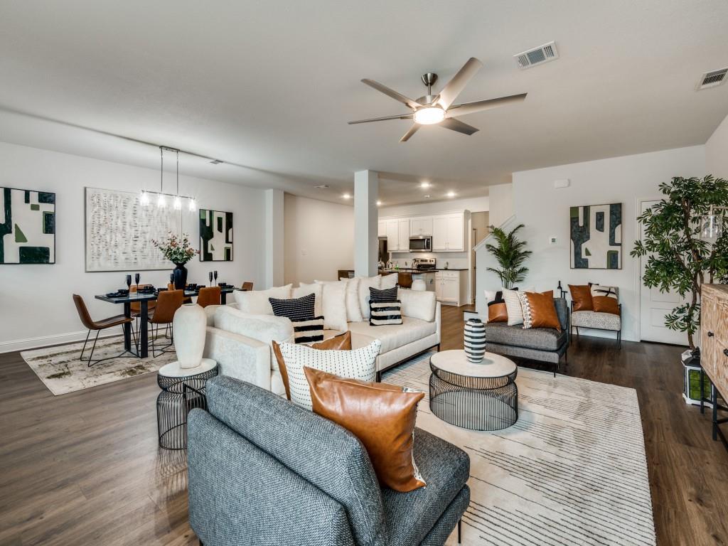 4226 Swinley Forest Drive Property Photo 4