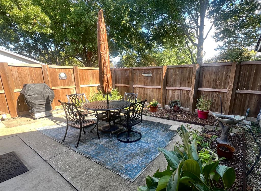 2626 Shoreline Drive Property Photo 8