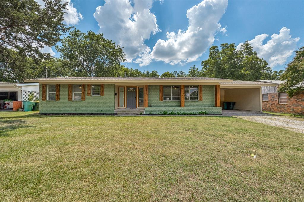 416 W Lamberth Road Property Photo 1