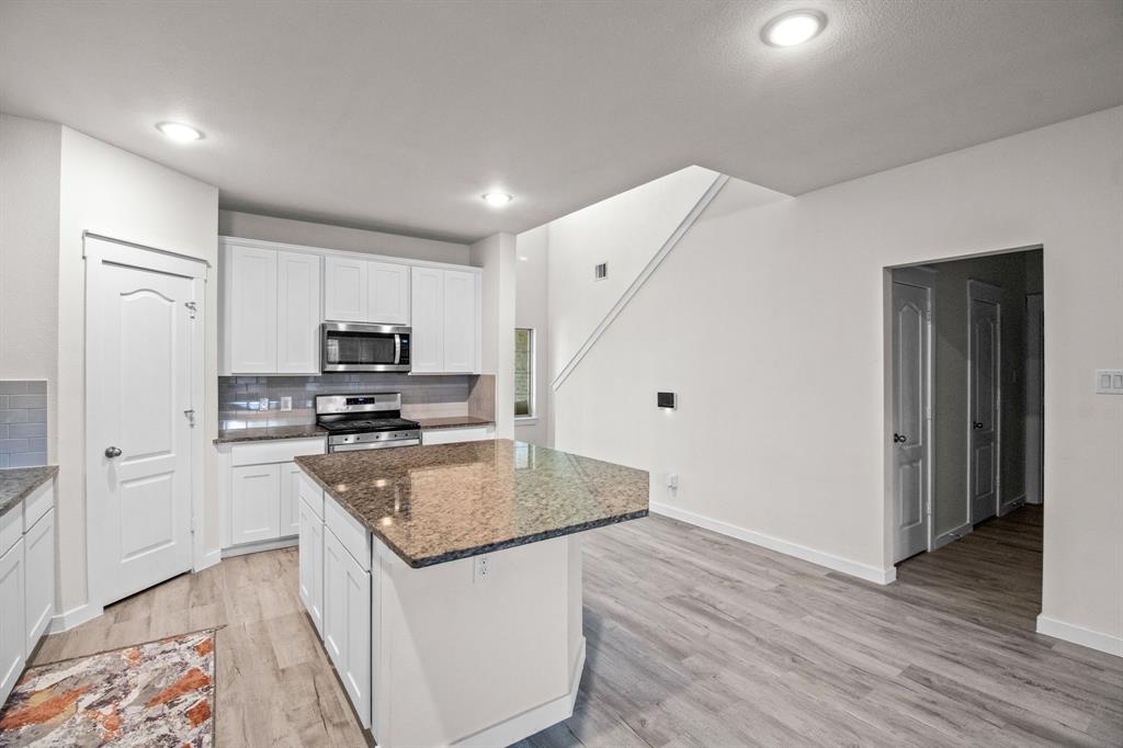 2434 San Marcos Drive Property Photo 8