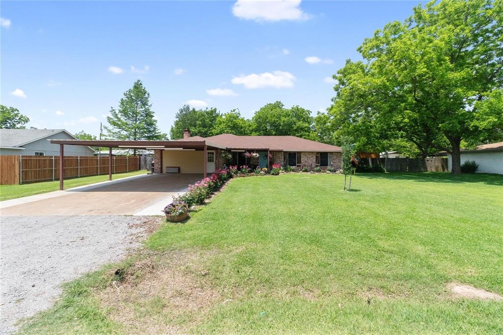 406 Chumney Drive Property Photo 1