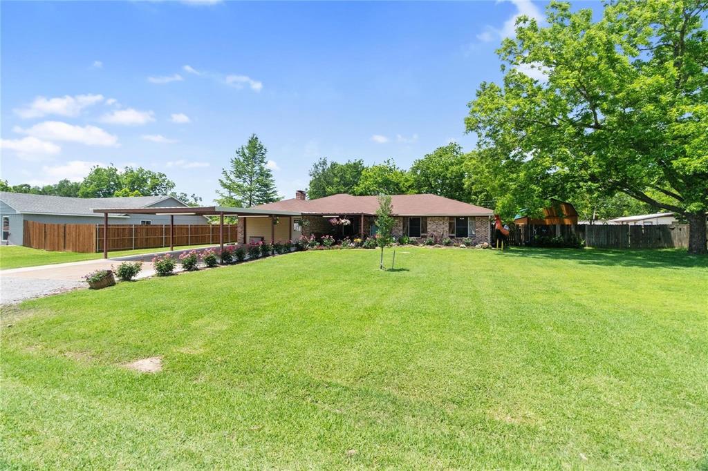406 Chumney Drive Property Photo 2