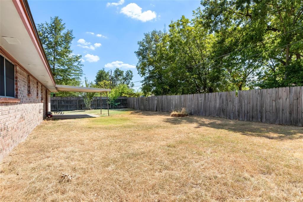 406 Chumney Drive Property Photo 22
