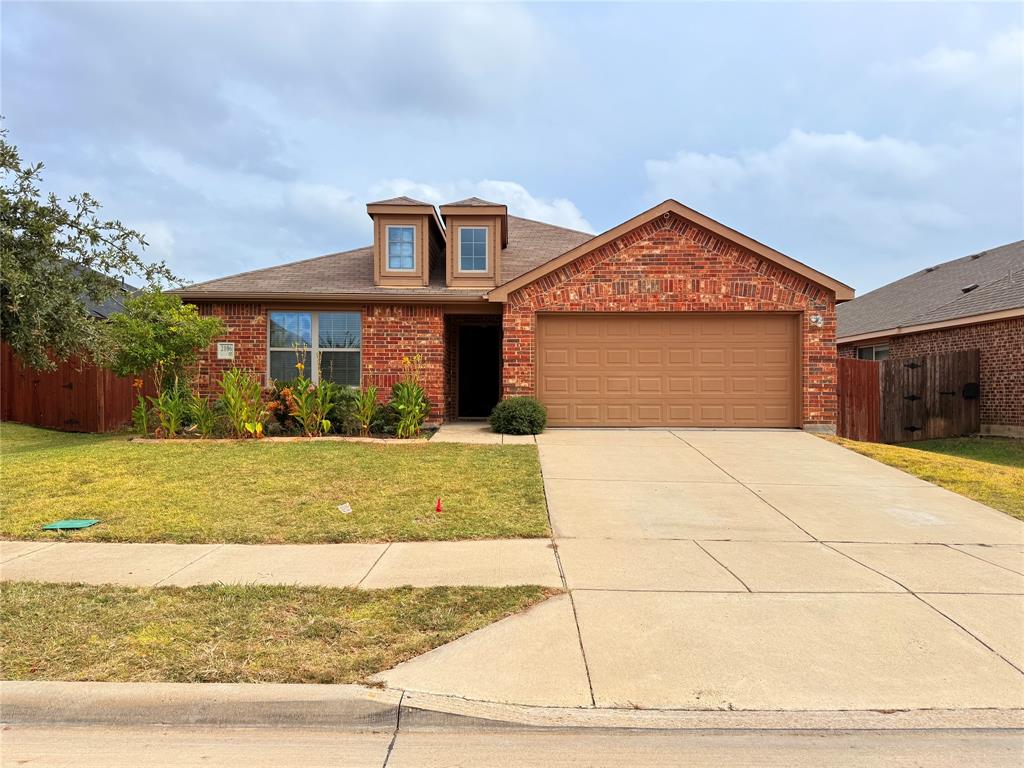 2106 Danibelle Drive Property Photo 1