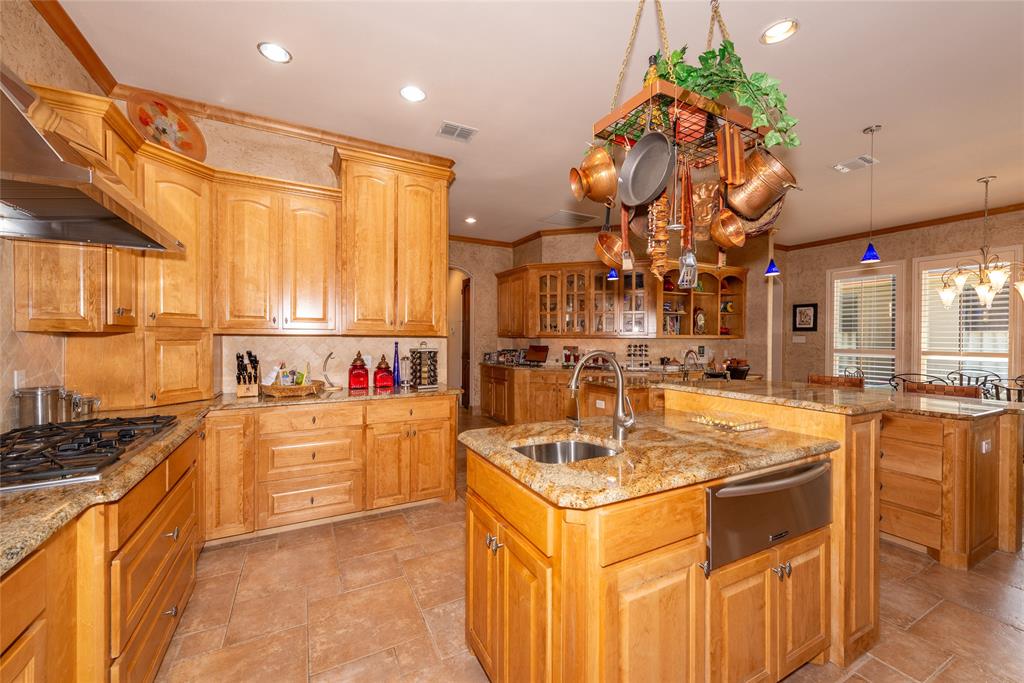 3904 Wagon Wheel Drive Property Photo 15