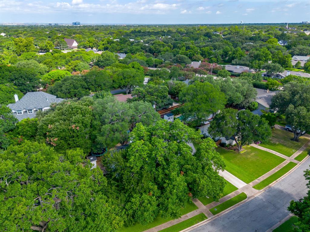 10739 Saint Lazare Drive Property Photo 2