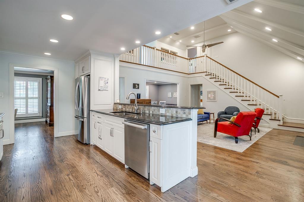 10739 Saint Lazare Drive Property Photo 10