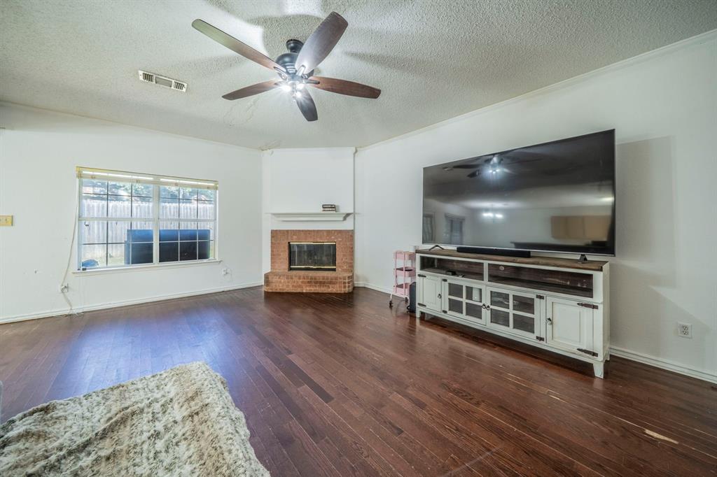 3337 Galaway Bay Drive Property Photo 6