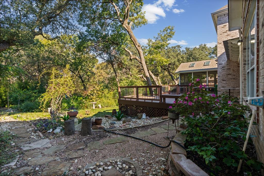 209 Kingston Drive Property Photo 11