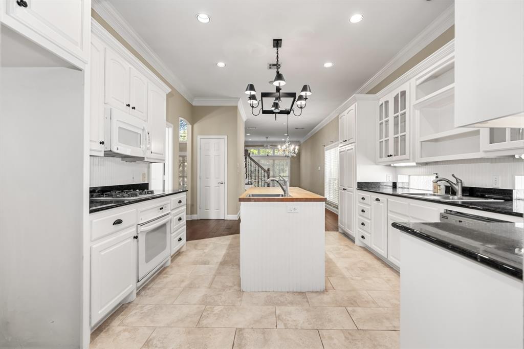 209 Kingston Drive Property Photo 26