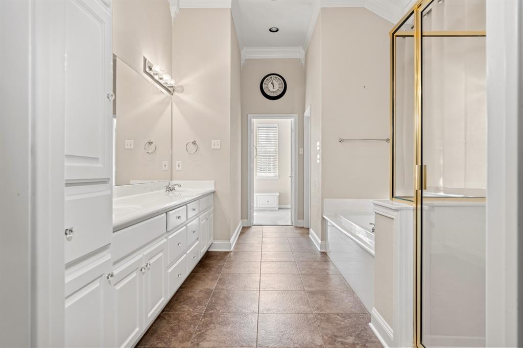 209 Kingston Drive Property Photo 31