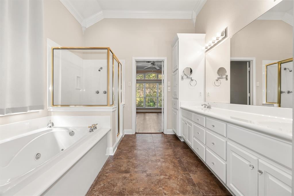 209 Kingston Drive Property Photo 32