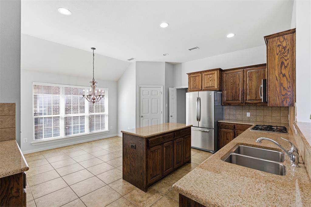 7114 Waterbury Drive Property Photo 13