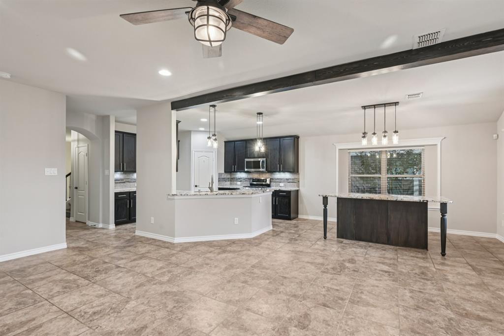 2120 Megan Creek Drive Property Photo 7