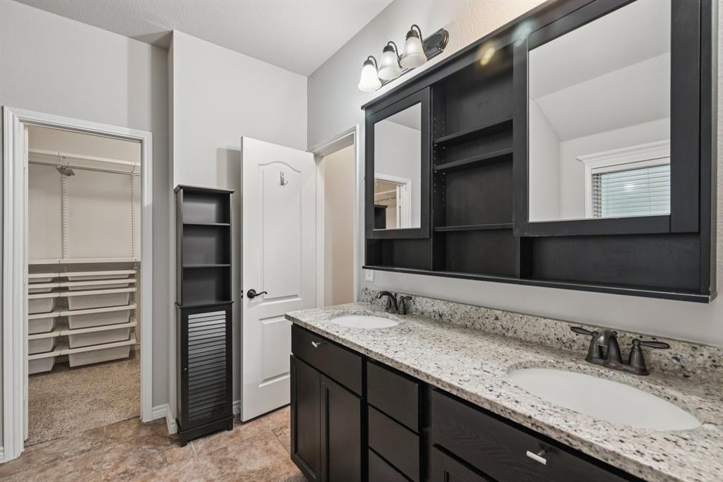 2120 Megan Creek Drive Property Photo 16