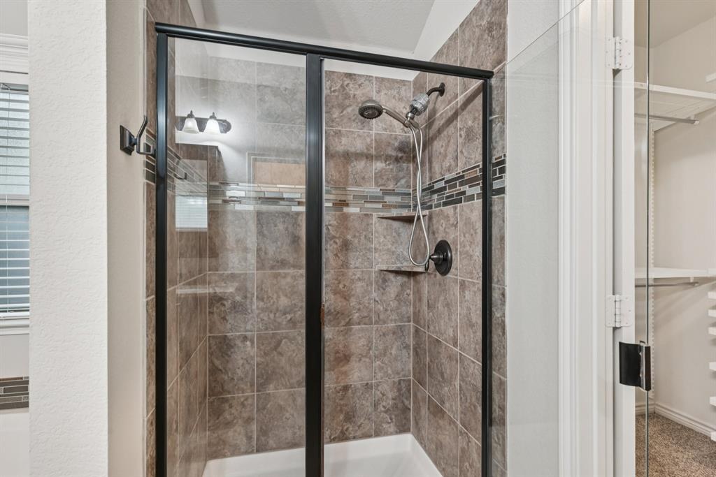 2120 Megan Creek Drive Property Photo 18