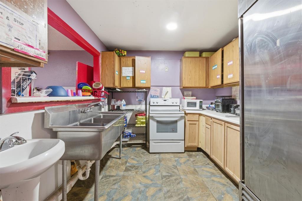 622 Freetown Property Photo 14