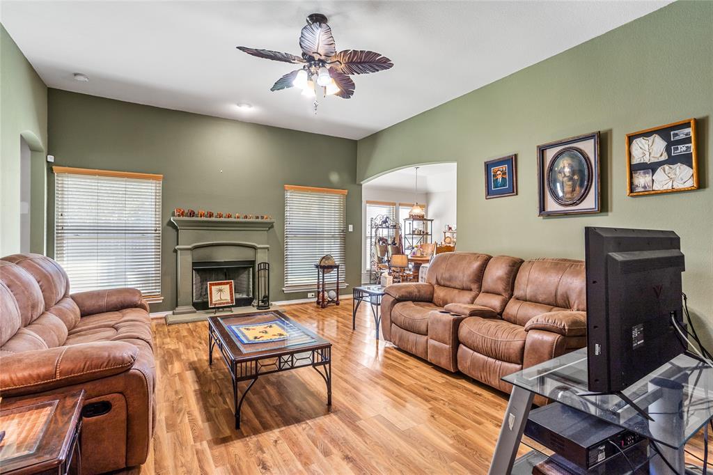 9221 Alyssa Drive Property Photo 4