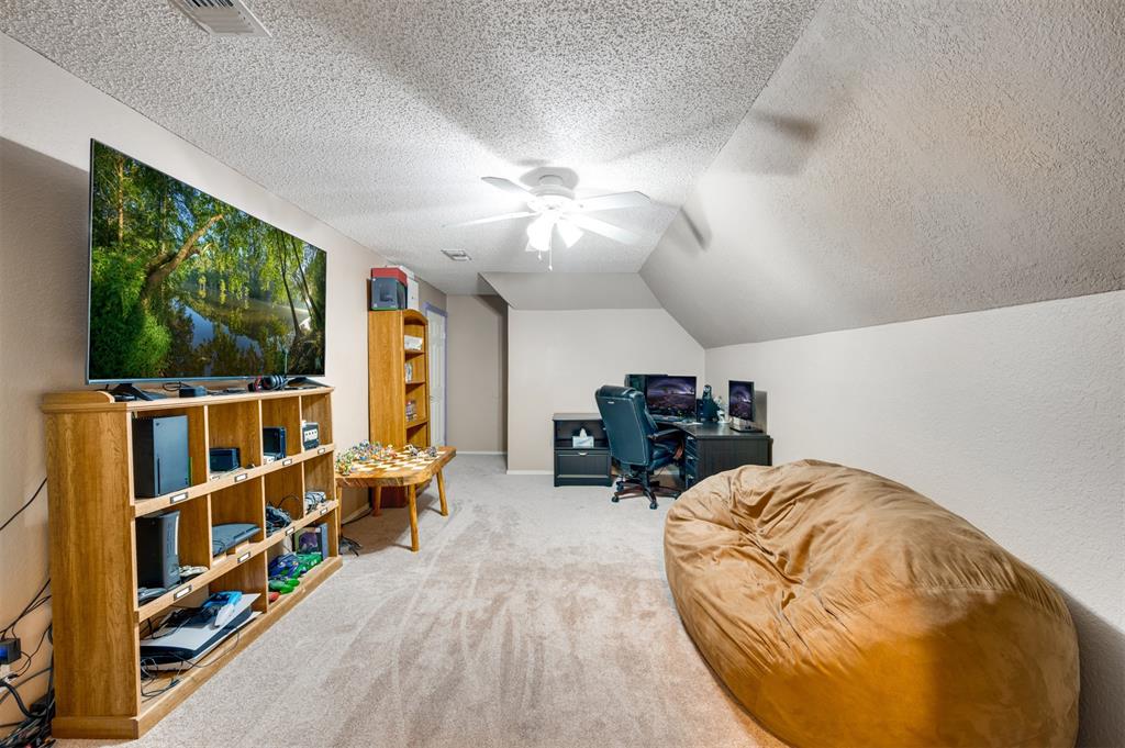 4115 Alpine Street Property Photo 30