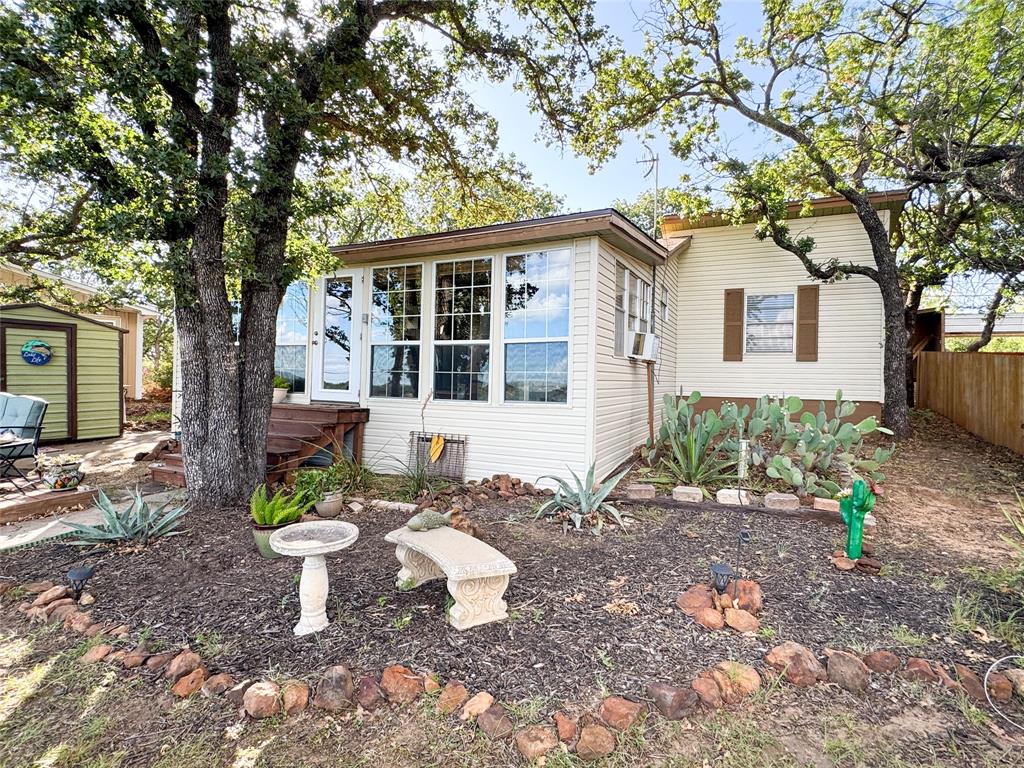 973 North Shore Drive Property Photo 7