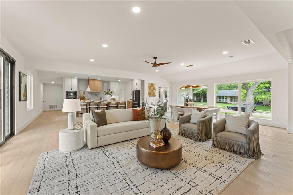 7210 Baxtershire Drive Property Photo 4