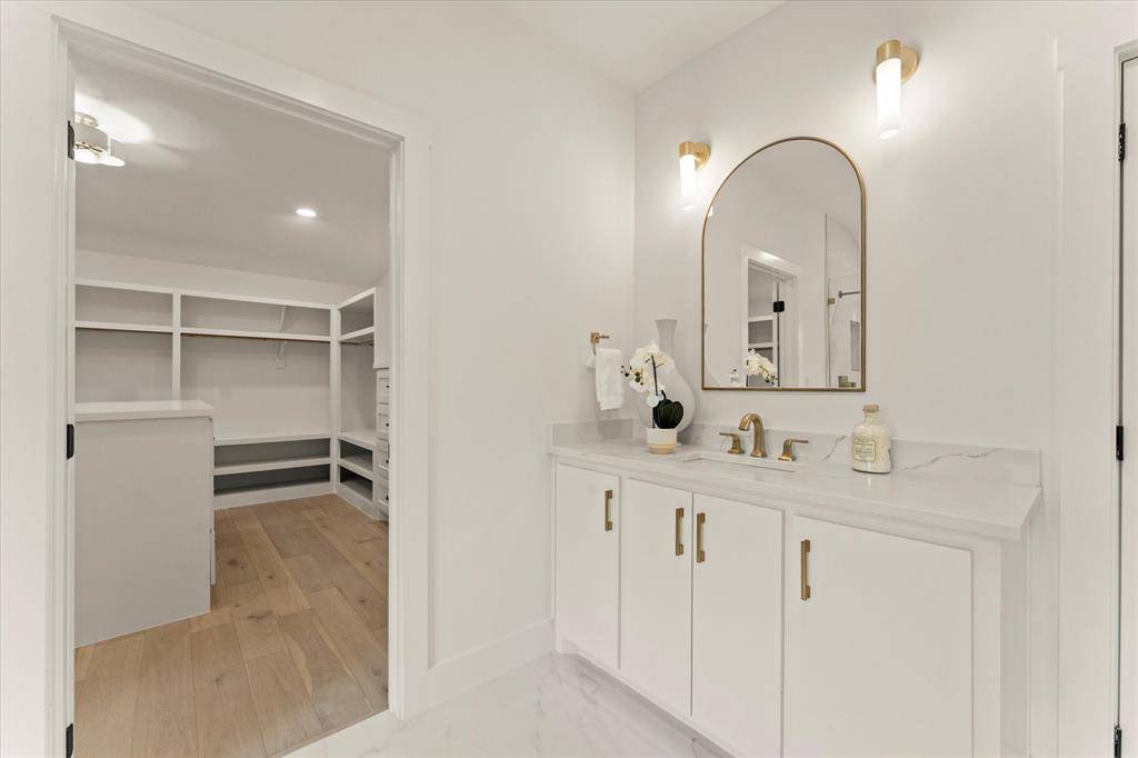 7210 Baxtershire Drive Property Photo 26