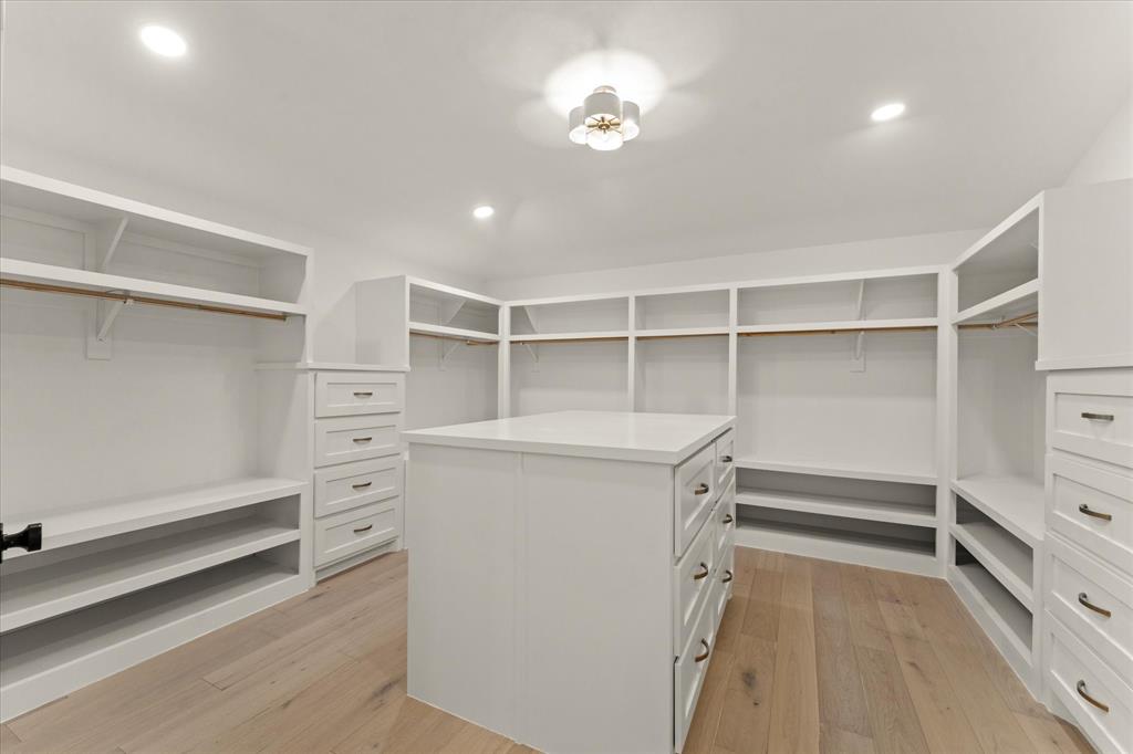7210 Baxtershire Drive Property Photo 27